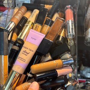 Concealers